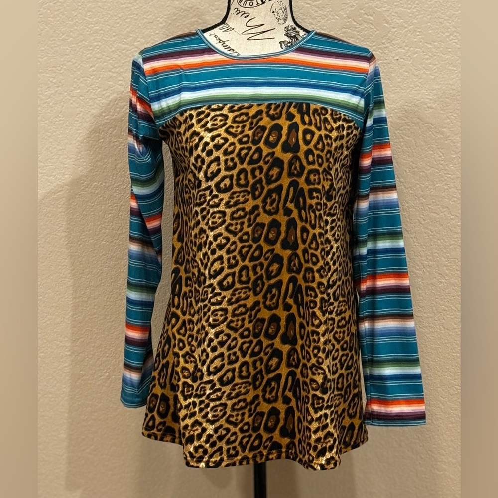 Long sleeve serape top